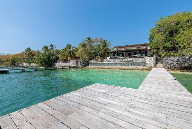 Car055 - Bela casa de praia em Islas del Rosario