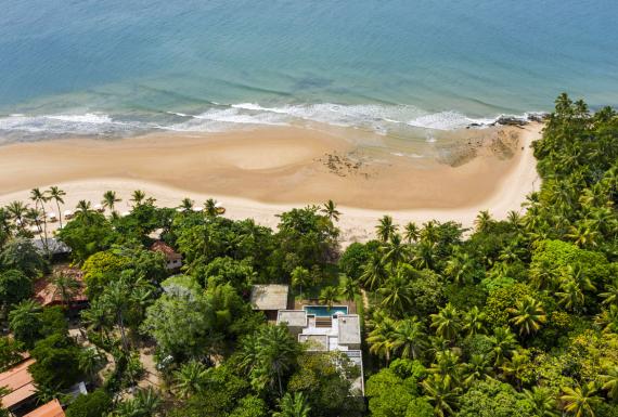 Celebrate New Year's Eve in Bahia in one of our Luxury Homes