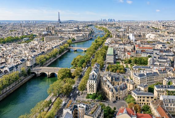 Paris Illuminated - The definitive luxury guide to Summer, Fall & Winter 2026
