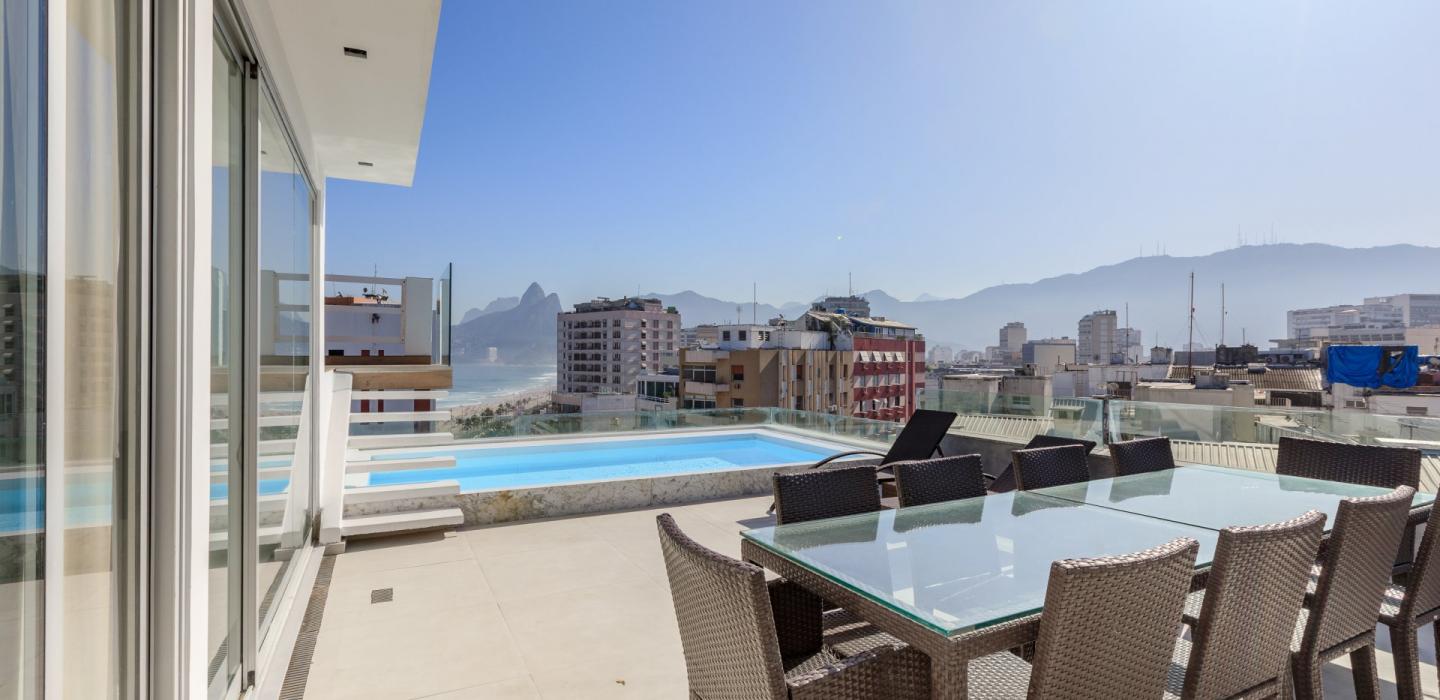 Rio029 - Spacious 4 bedroom penthouse in Ipanema for sale