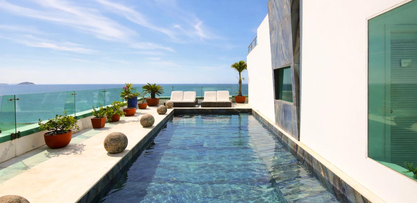 Rio047 - Penthouse duplex de 950m² avec terrasse et piscine à vendre