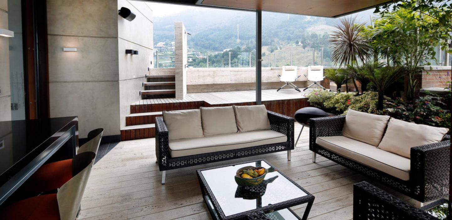 Med008 - Penthouse con piscina en Medellín
