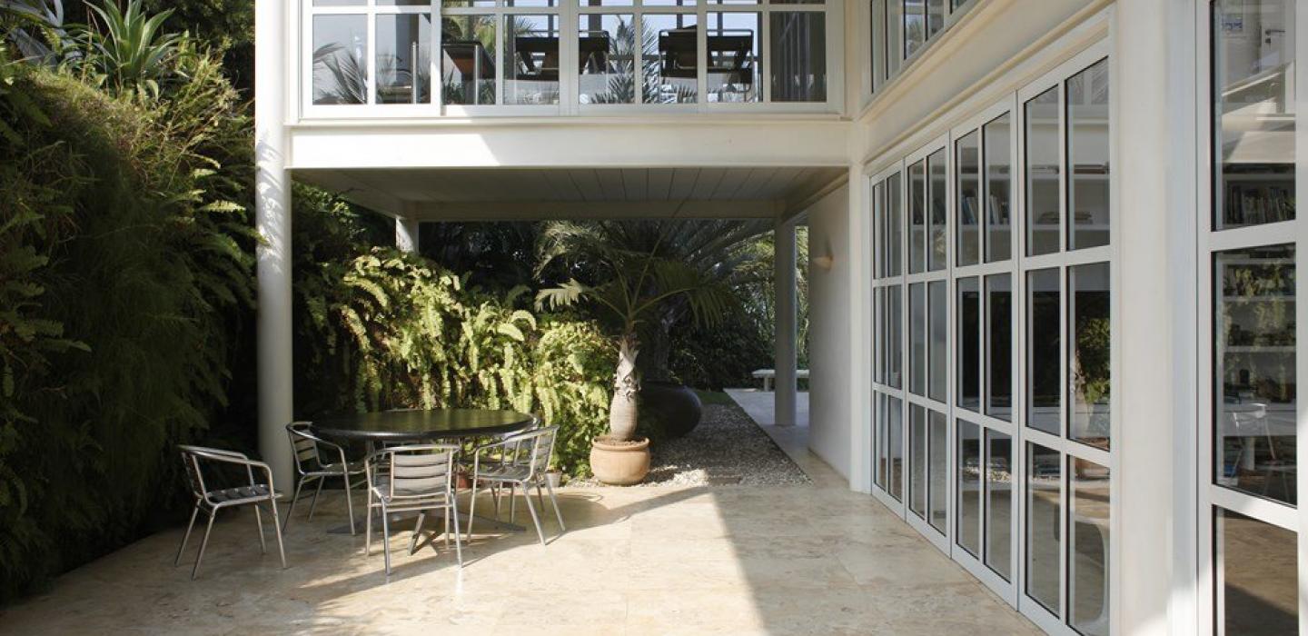 Rio062 - Villa à Joa