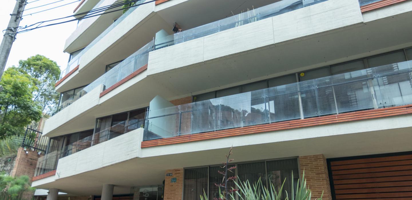 Bog181 - Exclusivo y moderno apartamento en Rosales
