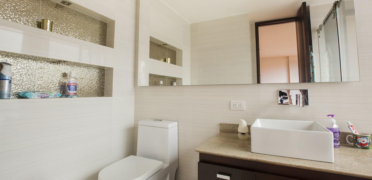 Bog335 - Apartamento com 6 quartos em Santa Barbara, Bogotá