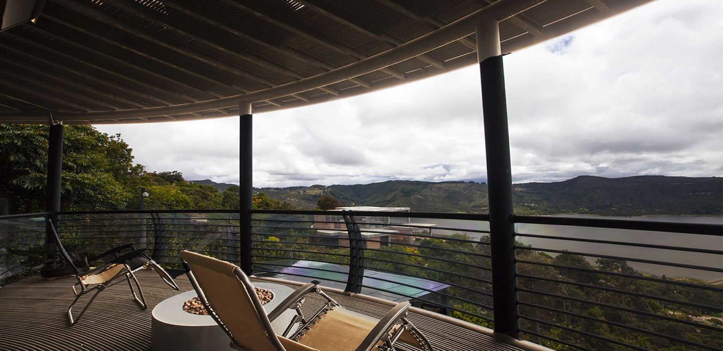 Bog233 - Exclusive house with lake view in La Calera