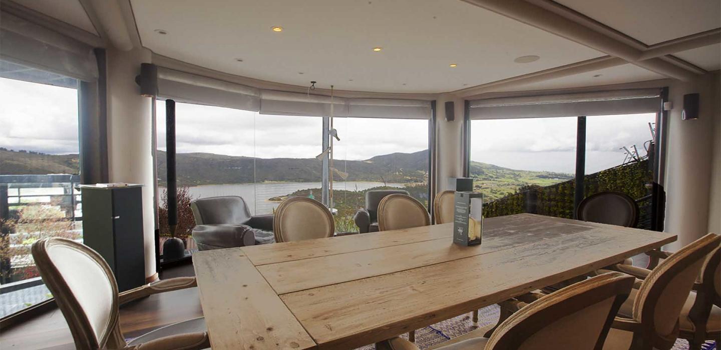 Bog233 - Exclusive house with lake view in La Calera