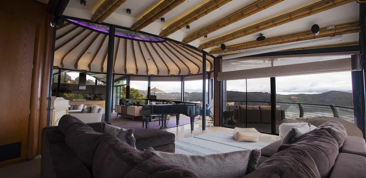 Bog233 - Exclusive house with lake view in La Calera