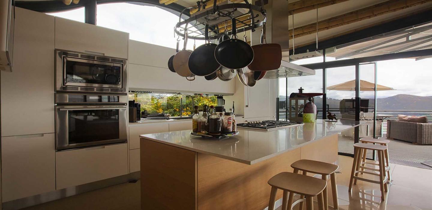 Bog233 - Exclusive house with lake view in La Calera