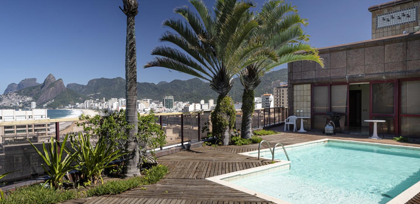 Rio051 - Grandiosa cobertura duplex em Copacabana