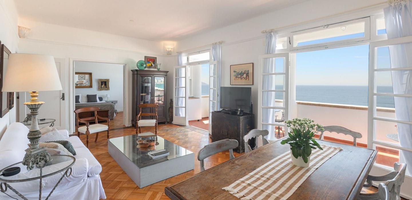 Rio122 - Bel appartement de 3 chambres avec vue sur la mer à Copacabana