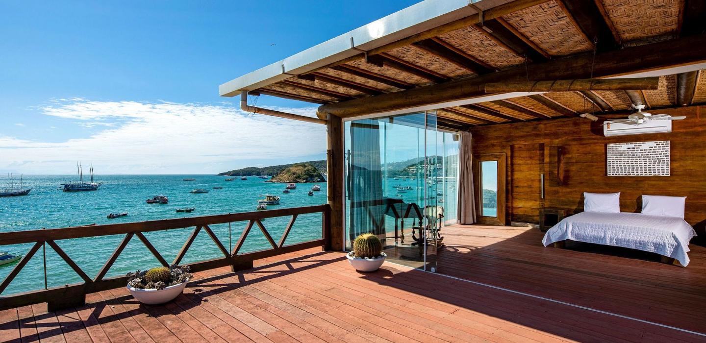 Buz005 - Belle villa en bord de mer à Buzios