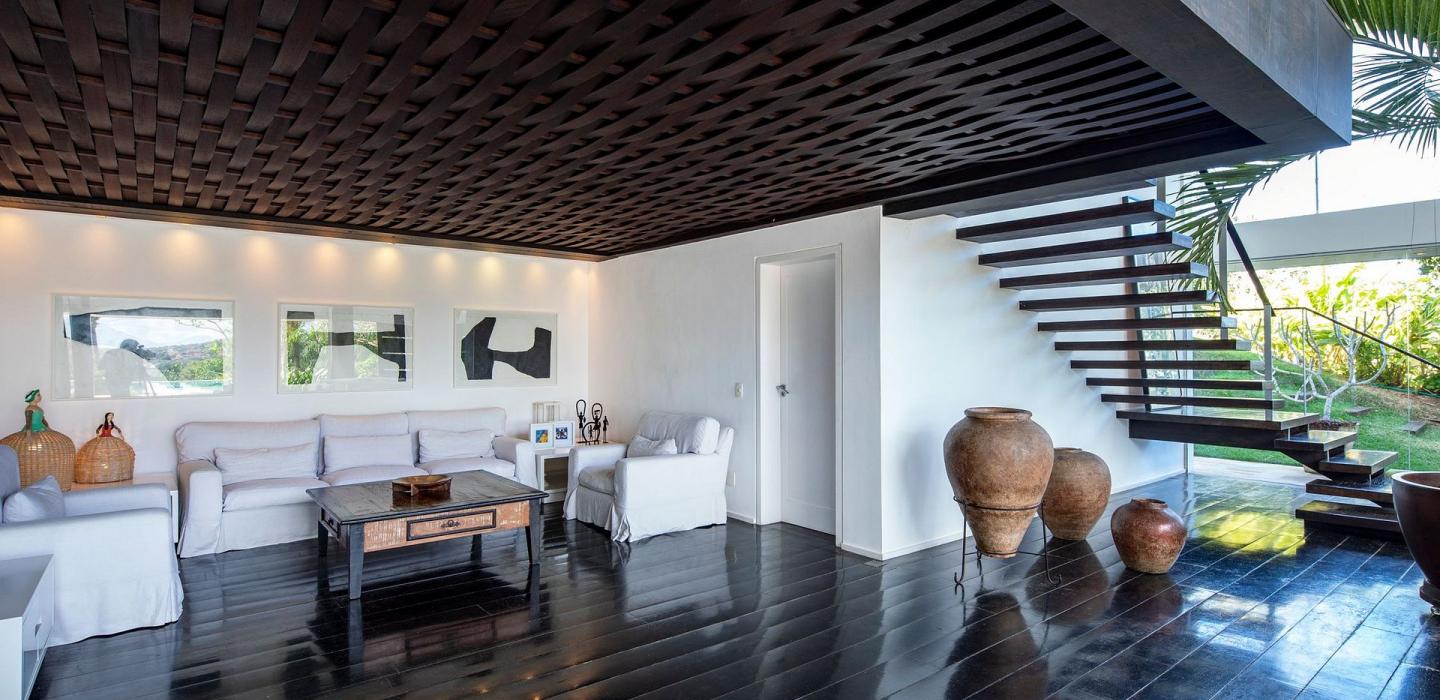 Buz009 - Beautiful 5 bedroom luxury villa in Buzios