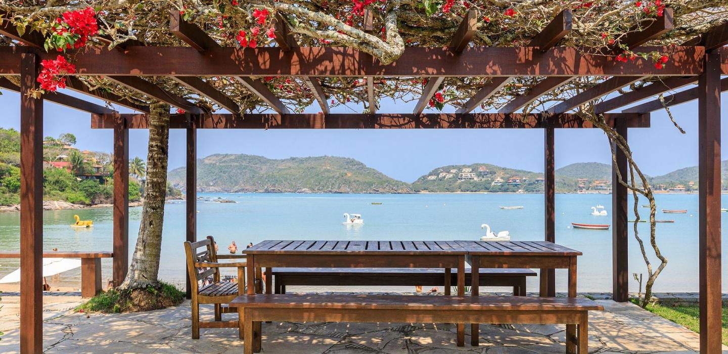 Buz029 - Casa de luxo em frente ao mar em Búzios
