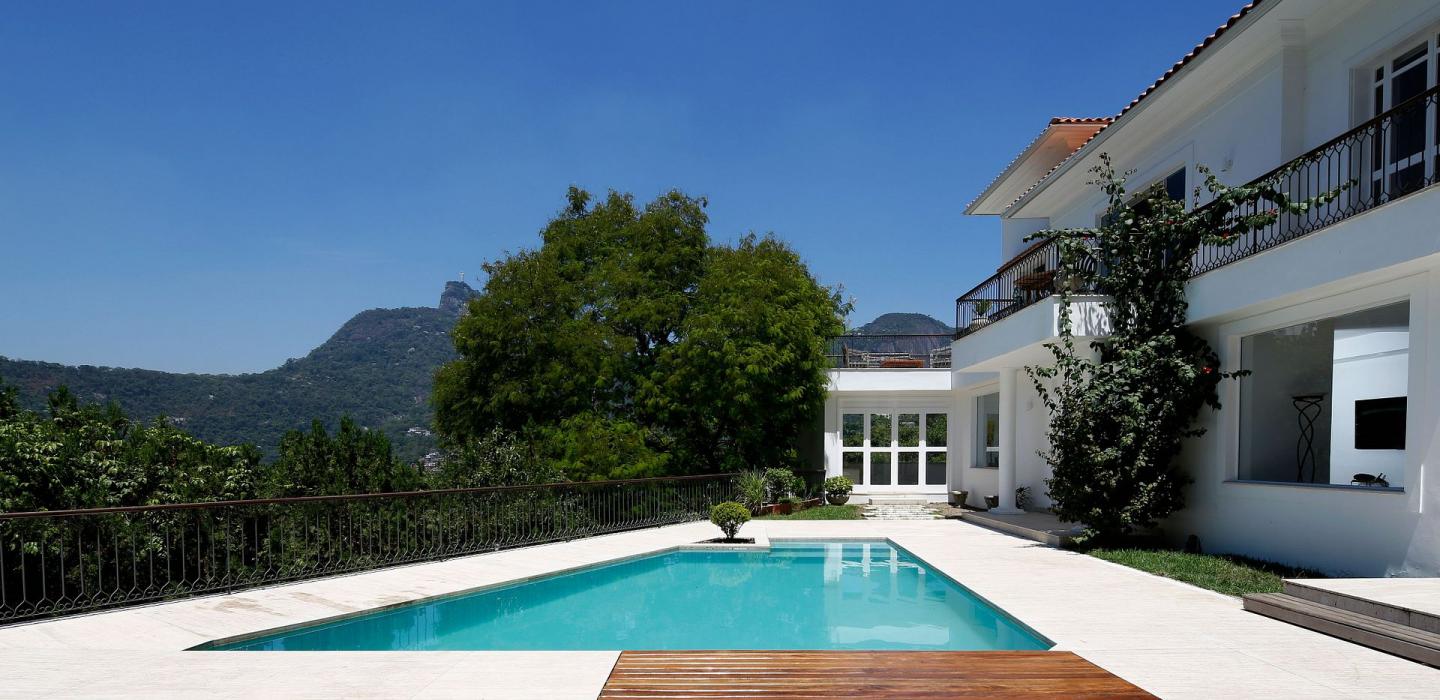 Rio096-Beautiful 6 bedroom villa in Santa Teresa