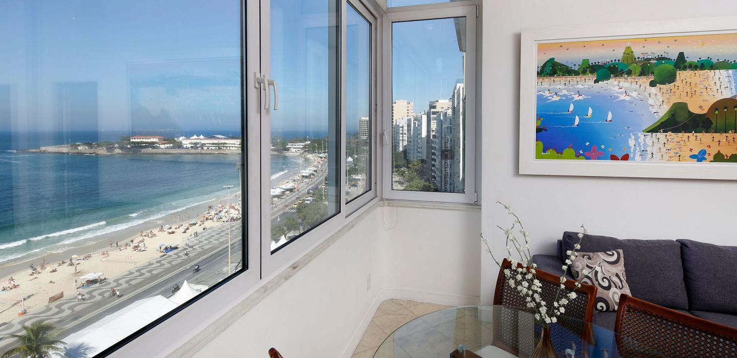 Rio079 - Apartamento de 3 cuartos frente mar en Copacabana