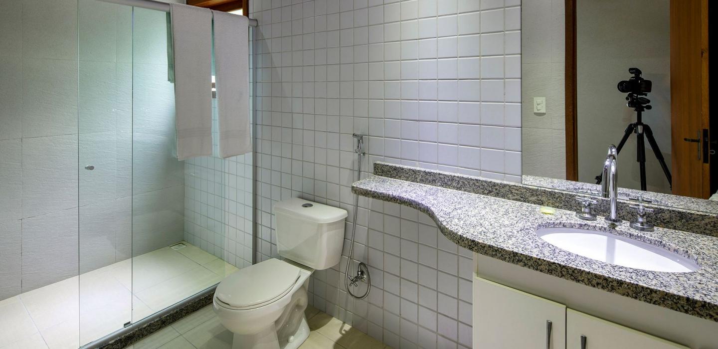 Ang015 - Villa de 16 quartos e piscina em Angra dos Reis