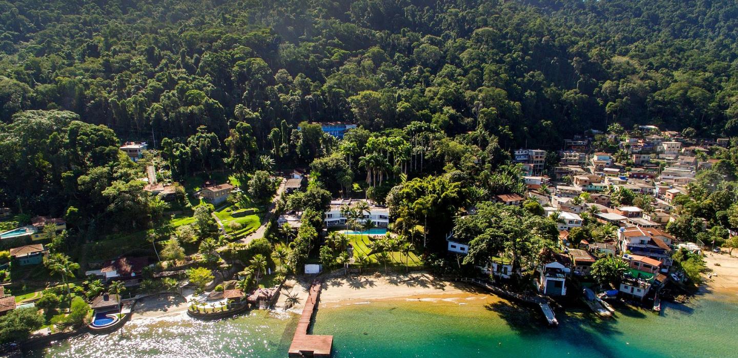 Ang019 - Amazing beach house by the sea in Angra dos Reis