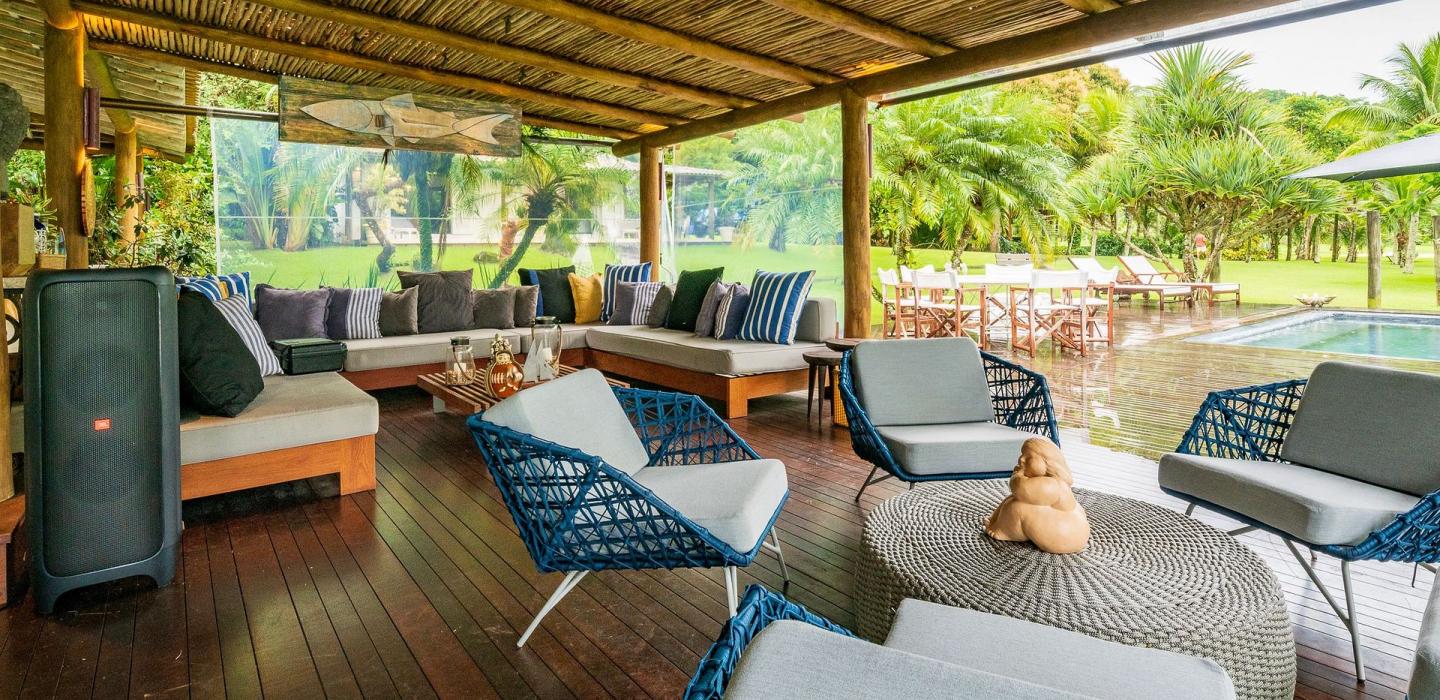 Ang003 - Luxurious beachfront property in Ilha Grande