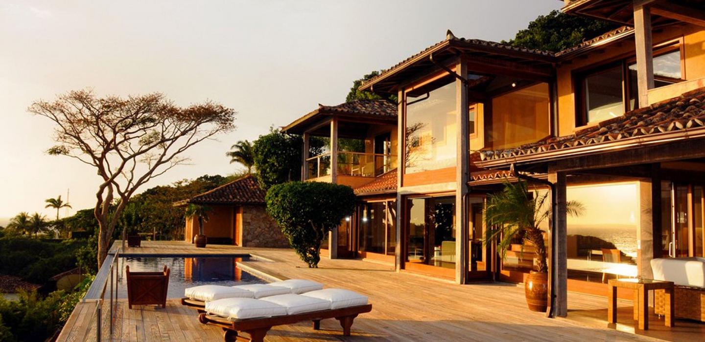 Buz034 - Villa de luxe avec 4 suites, piscine et vue mer