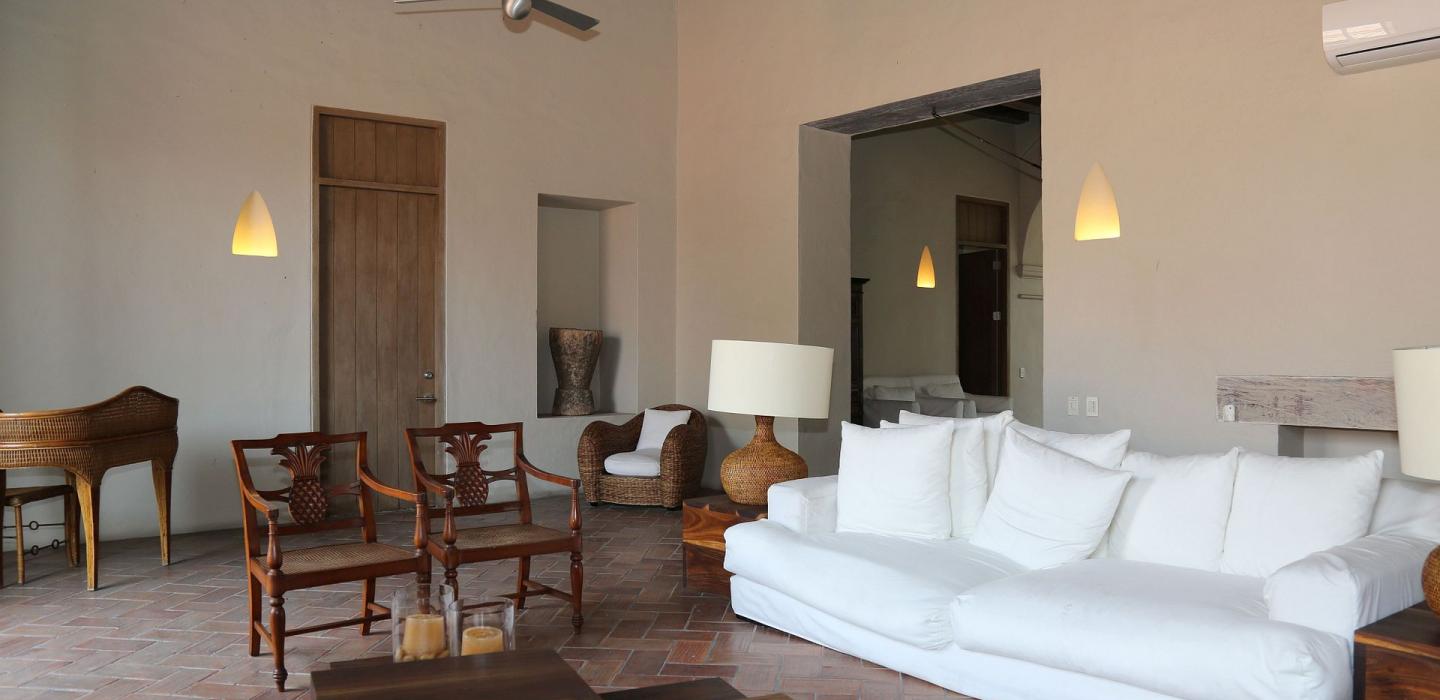 Car008 - Luxury classic style villa in Cartagena
