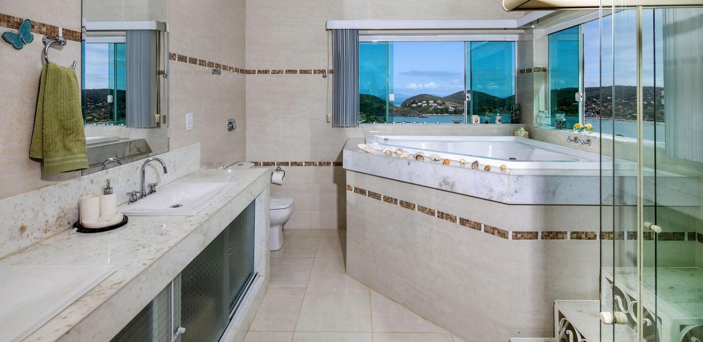 Buz056 - Villa de luxe de 4 chambres avec piscine à Búzios