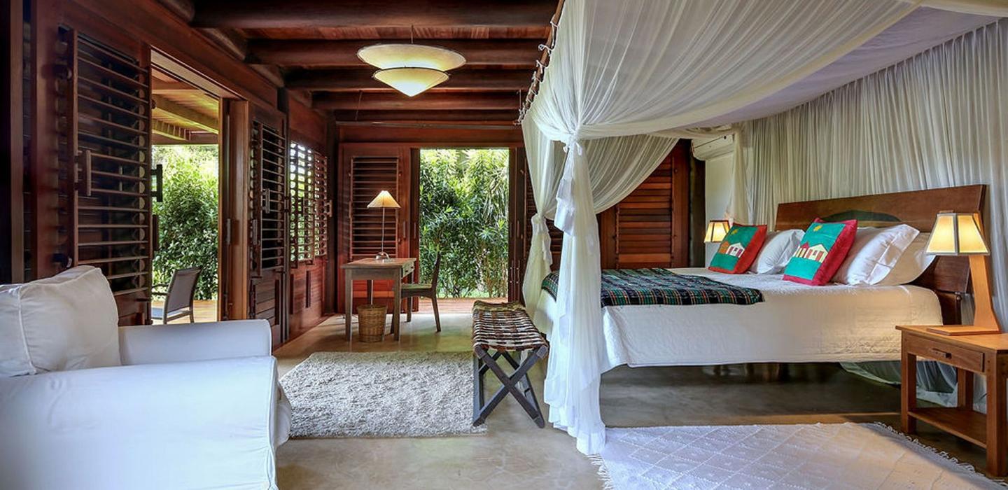 Bah003 - Luxuosa villa com design tropical baiano