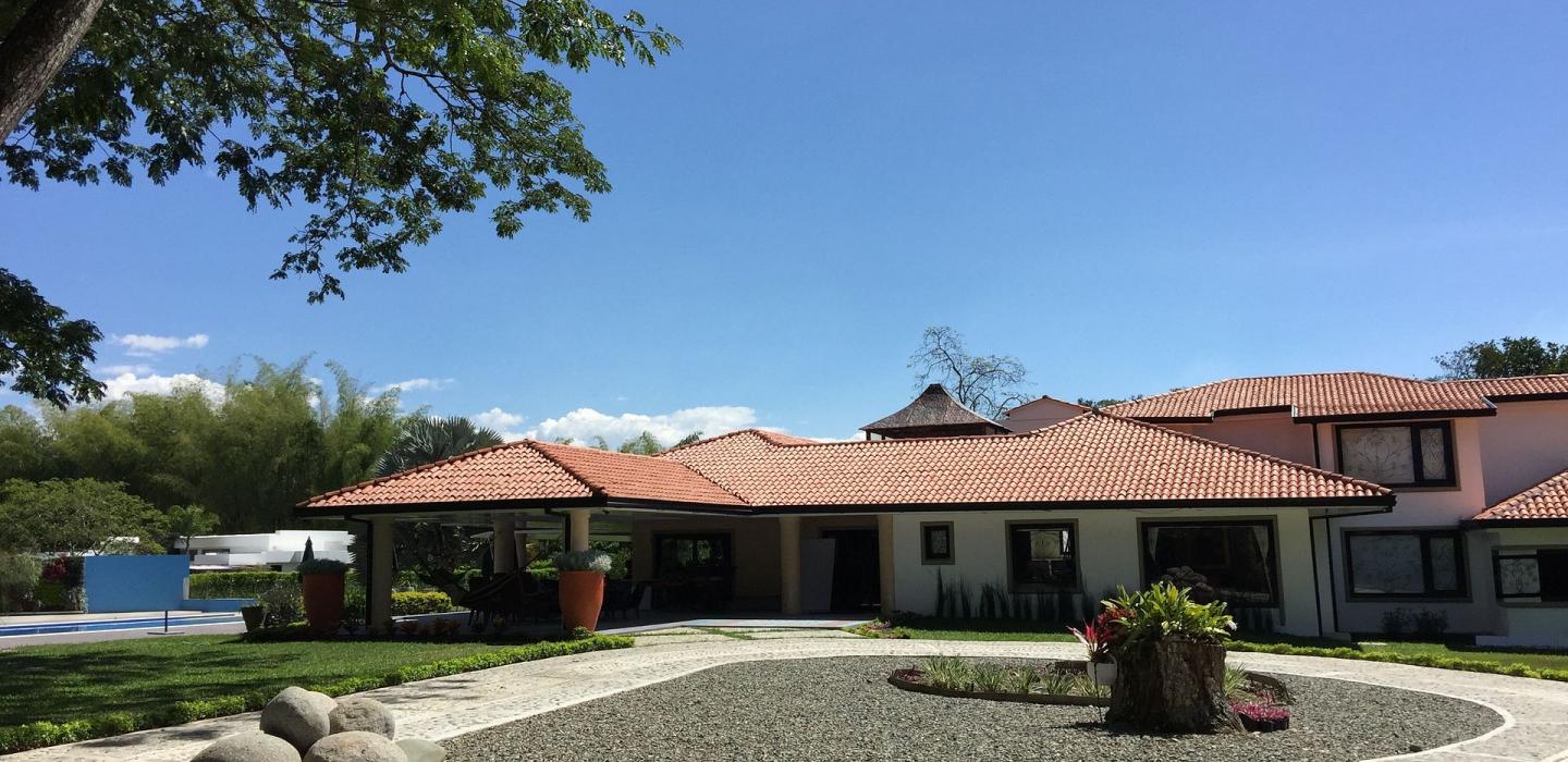 Arm003 - Mountain villa with pool in Quindio