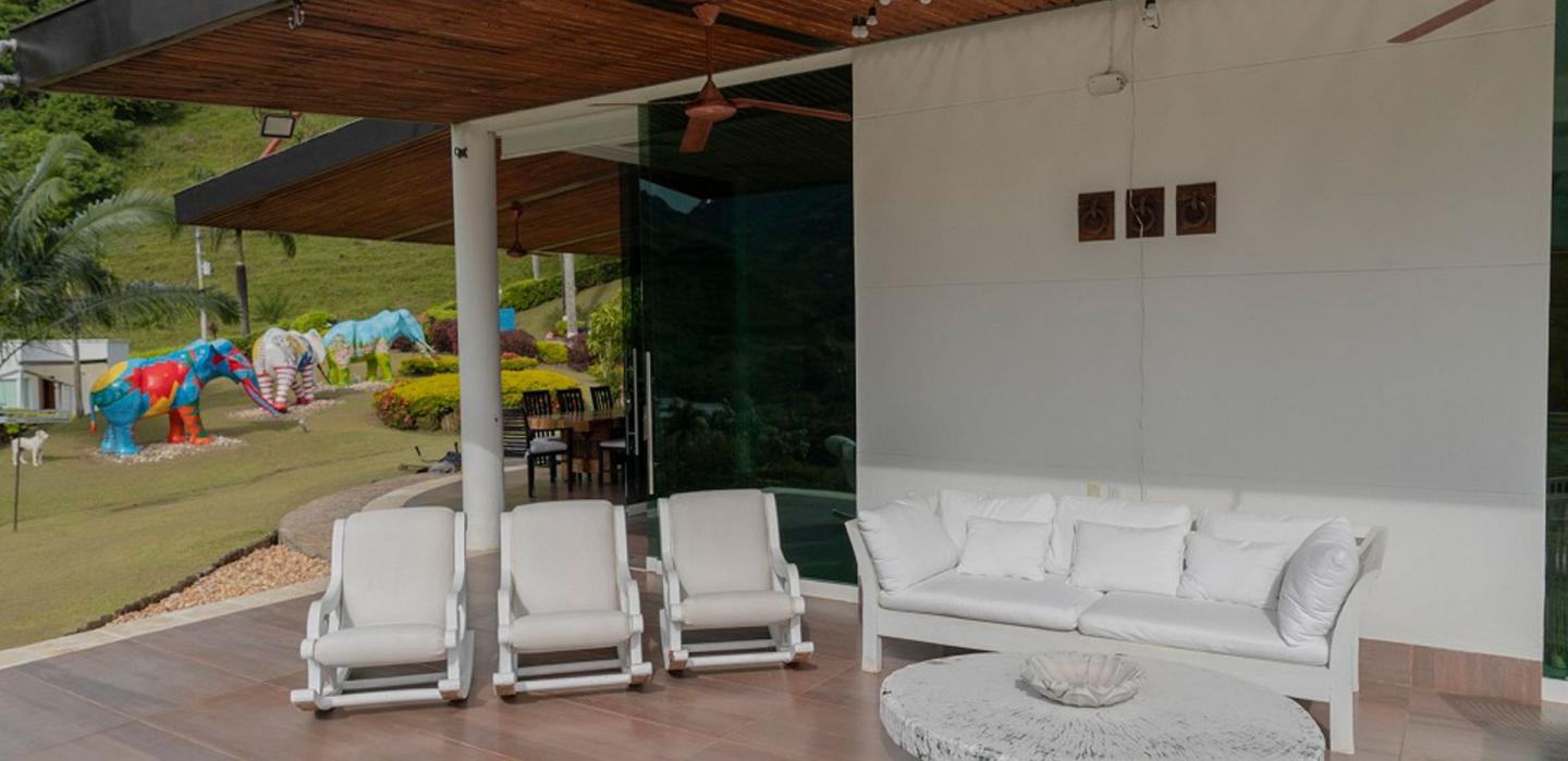 Med048 - Luxuosa villa de campo perto de Medellin