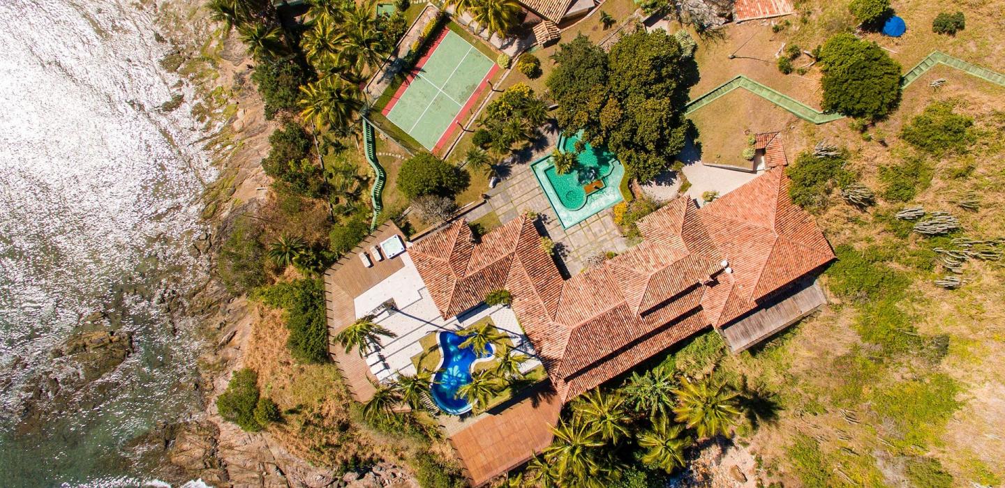 Buz045 - Luxury Mansion with beautiful sea view in Buzios