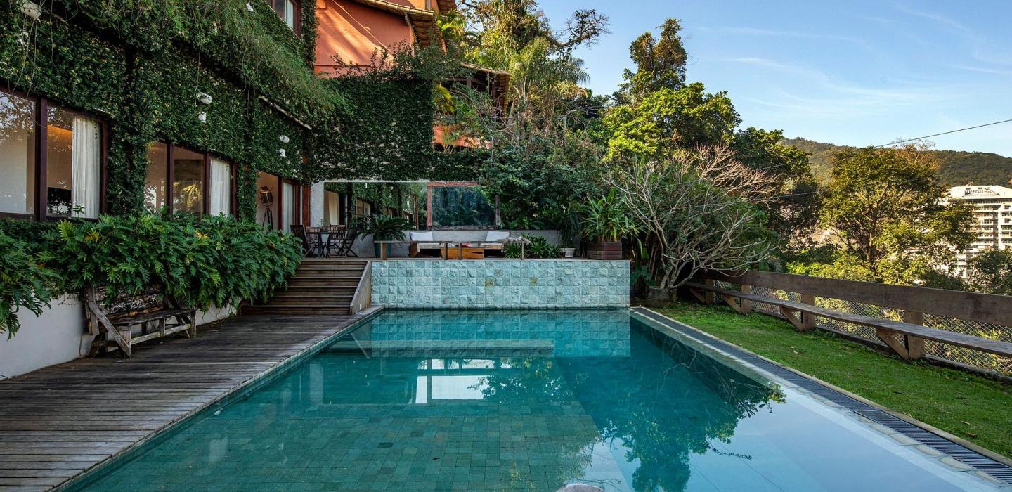 Rio103 - Lujosa villa de 6 dormitorios con piscina con espléndida vista al mar.