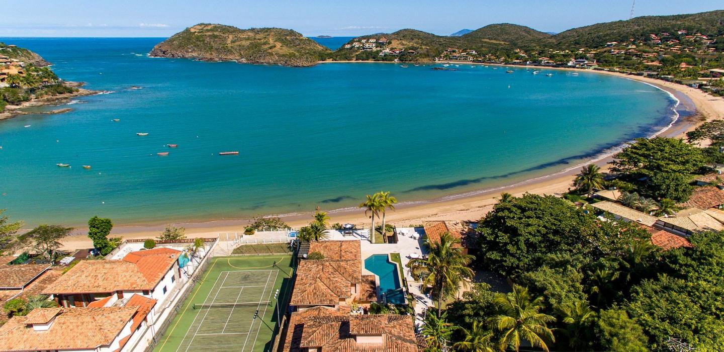 Buz039 - Villa bord de mer avec piscine et court de tennis