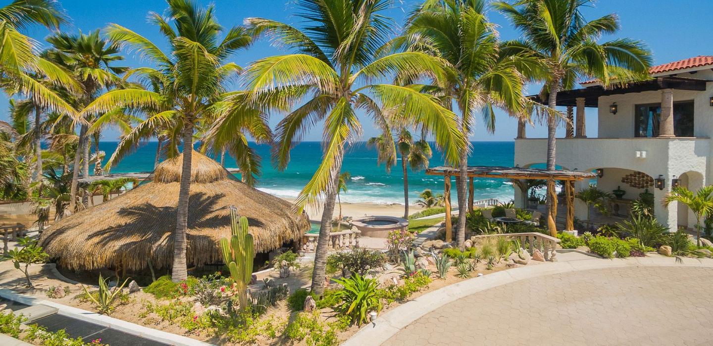 Cab012 - Beautiful villa with 7 suites in Los Cabos