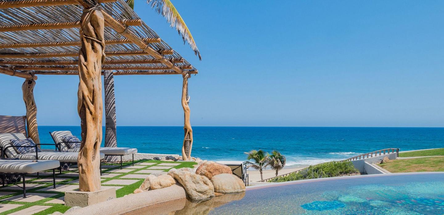 Cab012 - Beautiful villa with 7 suites in Los Cabos
