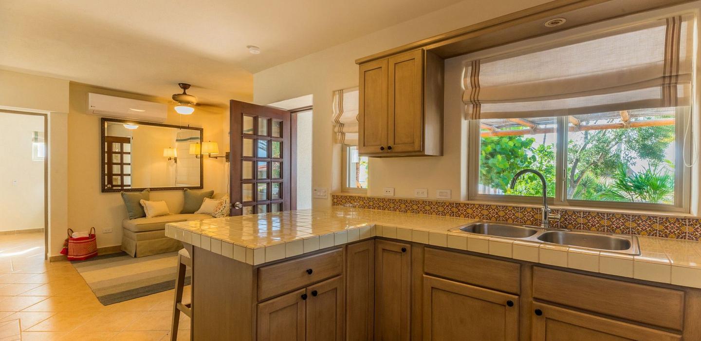 Cab012 - Beautiful villa with 7 suites in Los Cabos