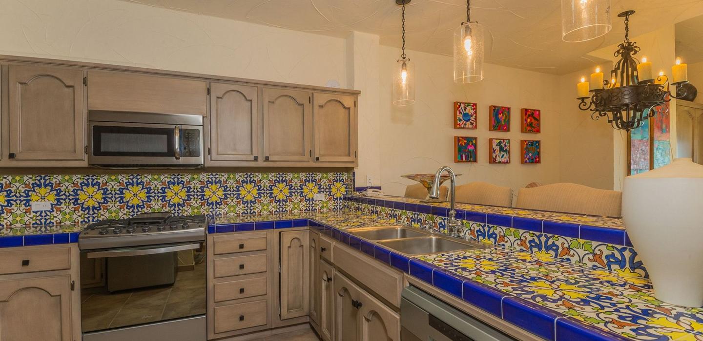 Cab012 - Beautiful villa with 7 suites in Los Cabos