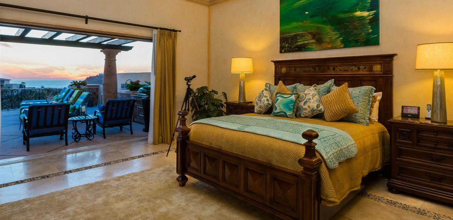 Cab015 - Spectacular 6 bedroom villa with pool in Los Cabos
