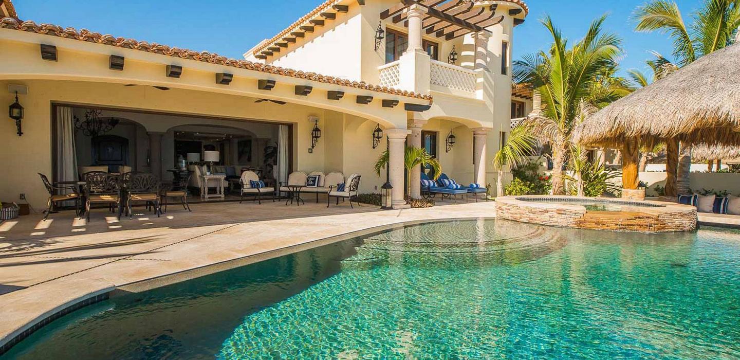 Cab024 - Luxurious seafront villa with pool in Los Cabos