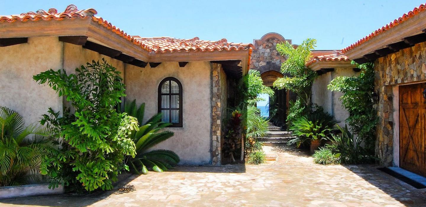 Cab025 - Splendide villa de luxe en front de mer à Los Cabos