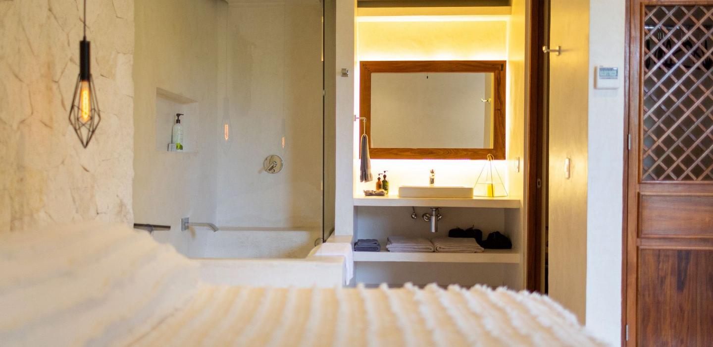 Tul001 - Hermosa villa de 5 cuartos y piscina en Tulum