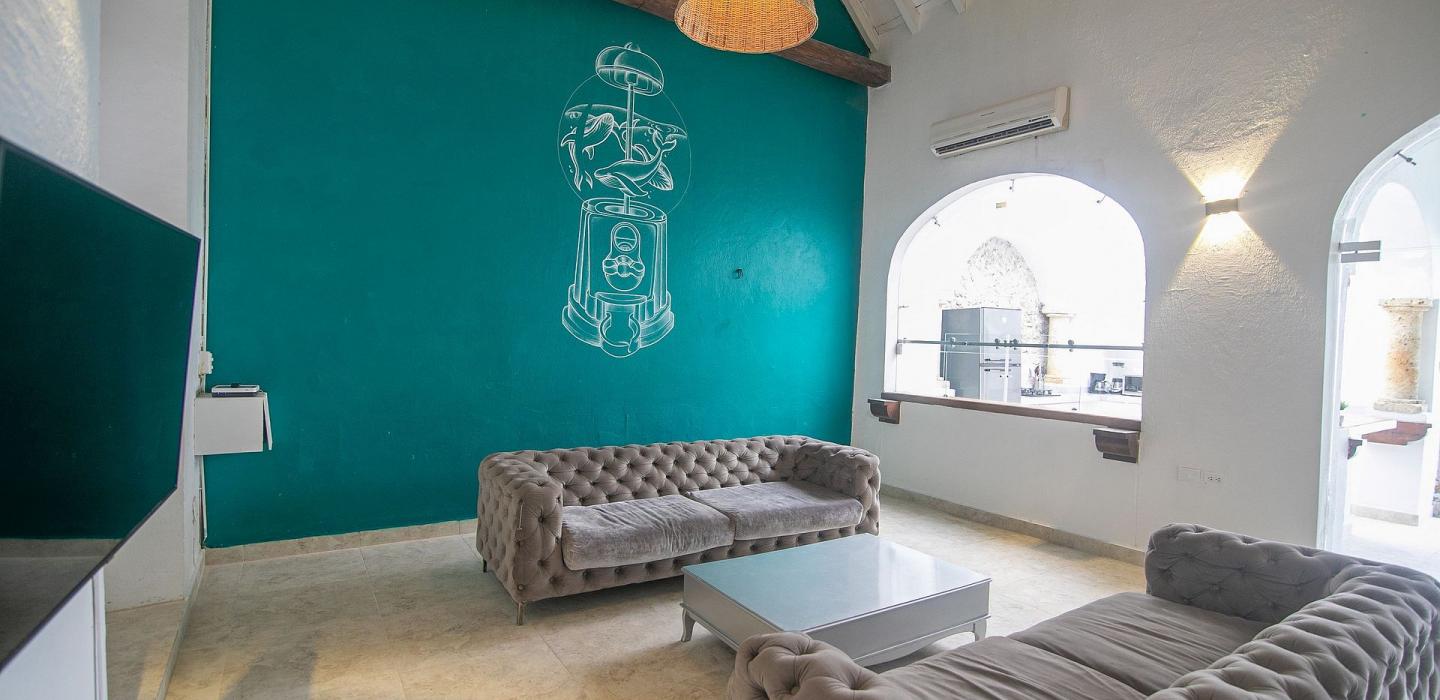 Car044 - Villa élégante de 6 chambres dans la vieille ville