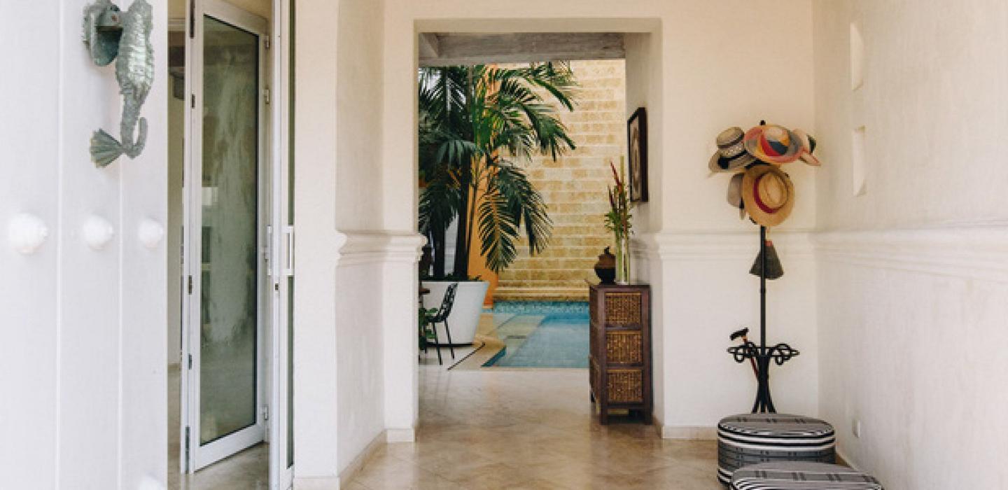Car048 - Luxurious 4 bedroom villa with beautiful view