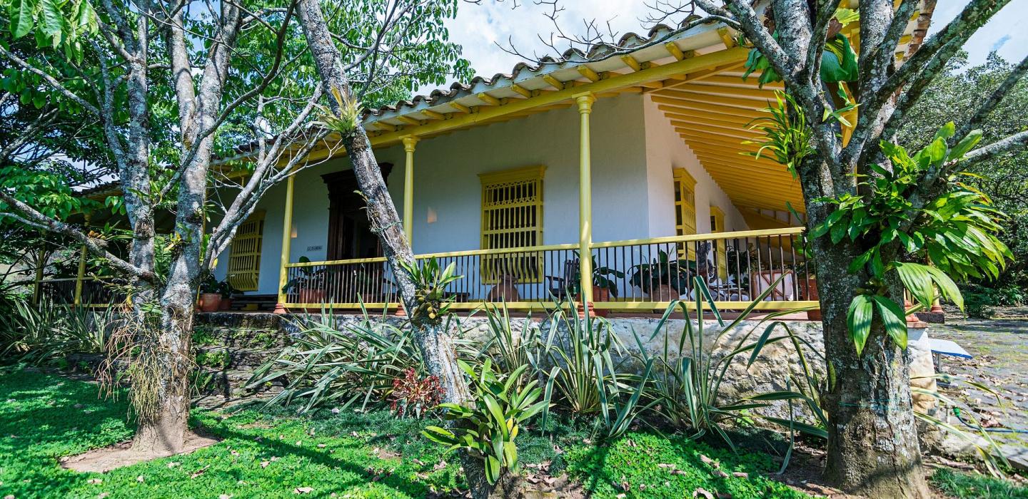 Med078 - Villa historique dans les hauteurs de Medellin