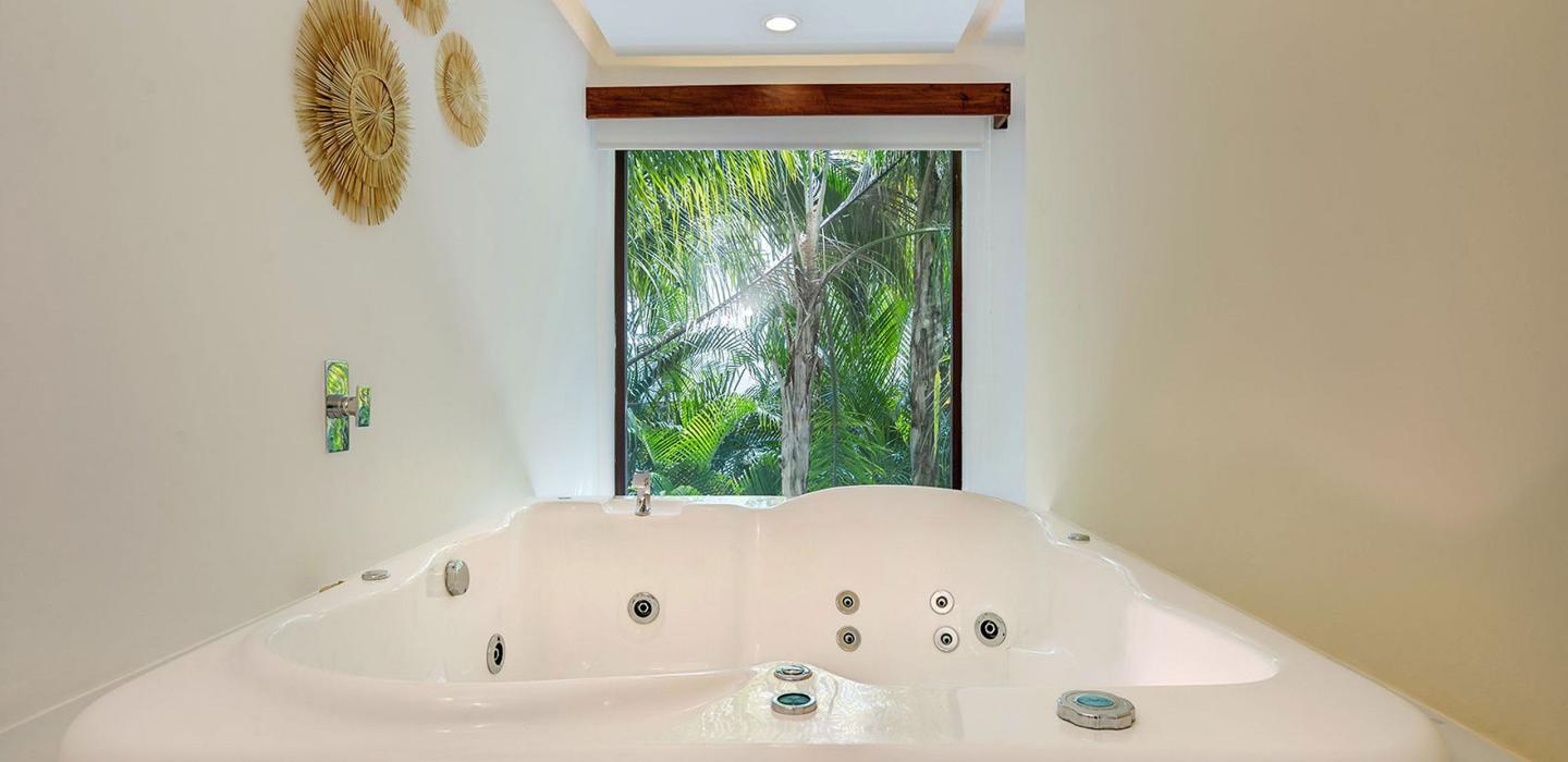 Pcr005 - Beautiful beachfront villa in Playa del Carmen