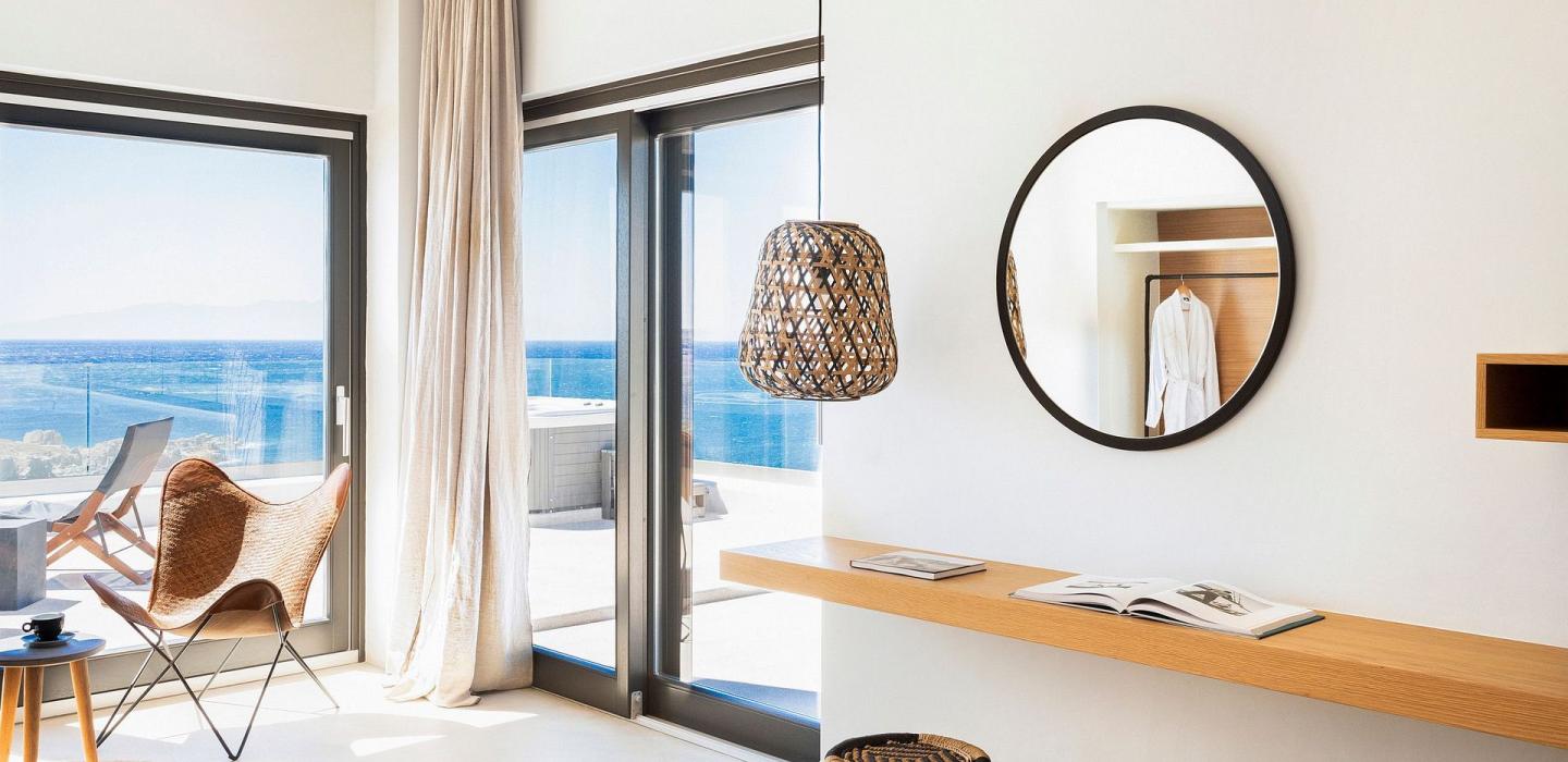 Cyc081 - Villa al borde de la roca, Mykonos