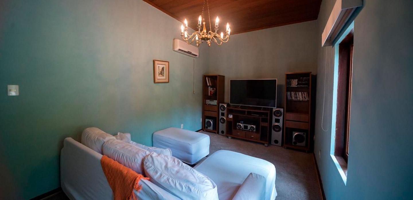 Ita004 - Hermosa casa en Itaipava para 24 personas