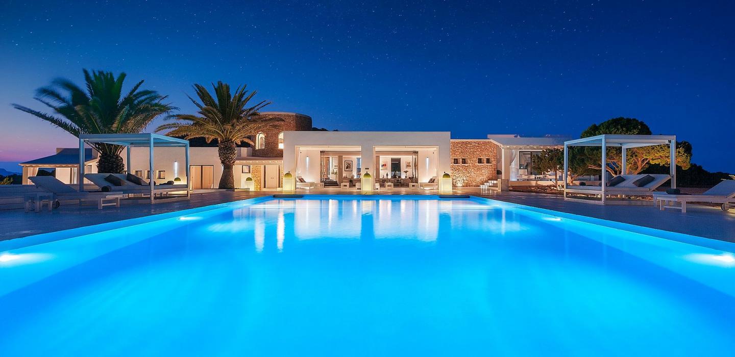 Ibi001 - Luxury private island in Ibiza
