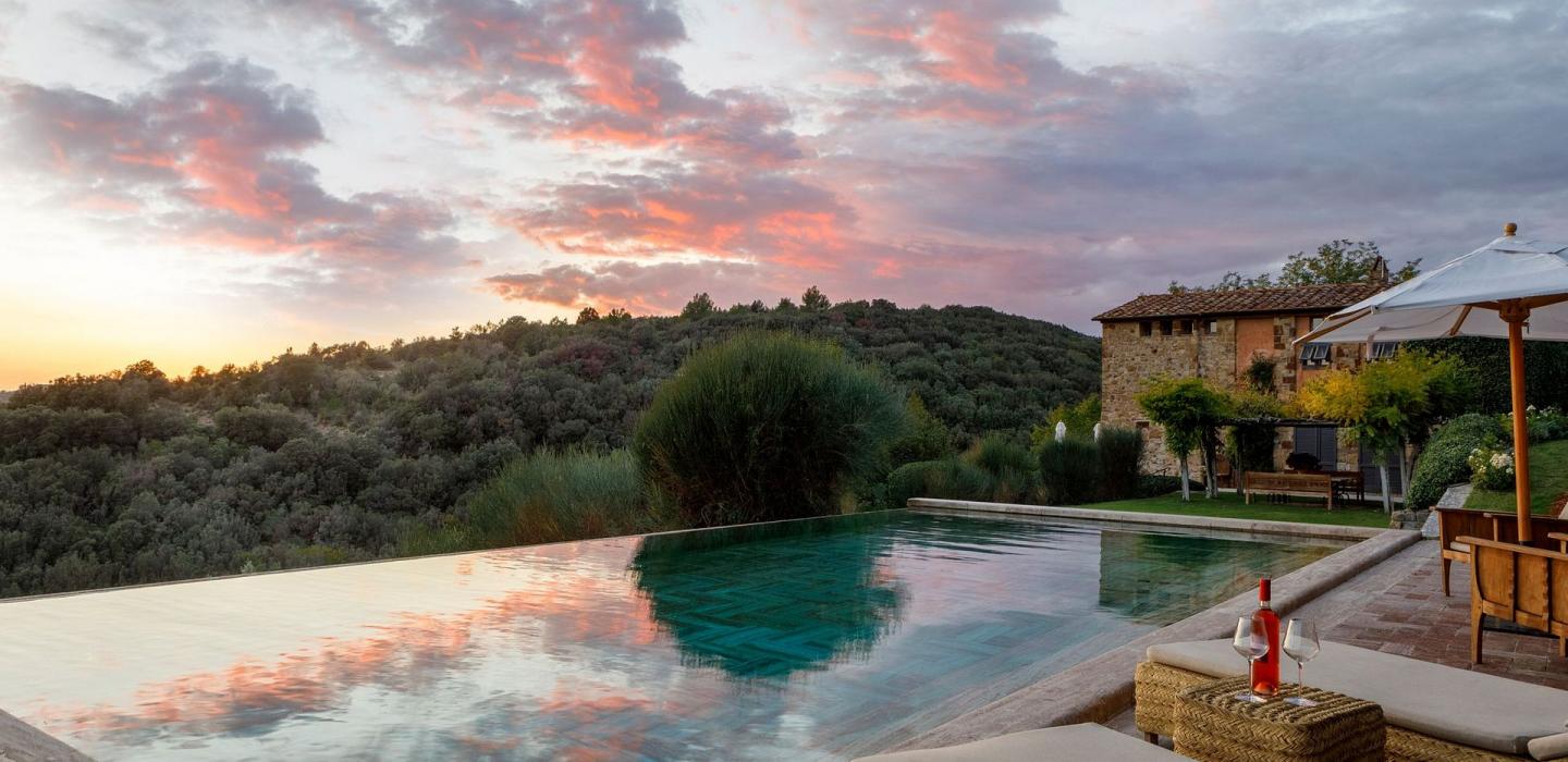 Tus008 - Spectacular Tuscan Castle from XI century