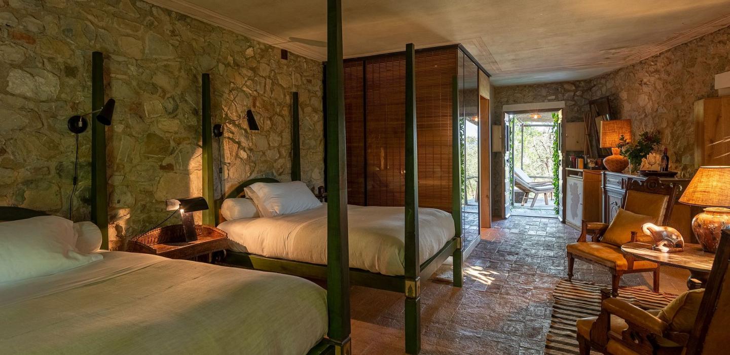 Tus008 - Spectacular Tuscan Castle from XI century