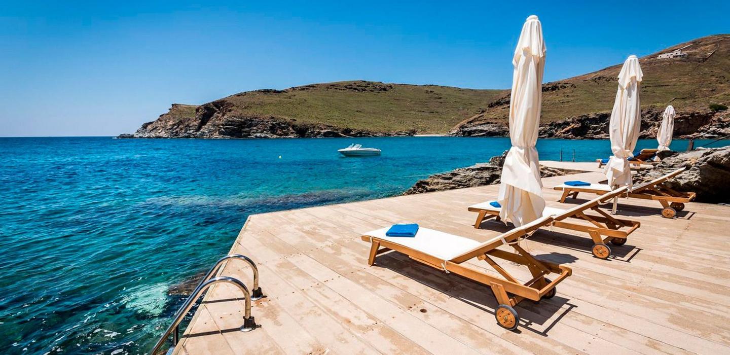 Cyc064 - Villa in Syros overlooking the Aegean Sea
